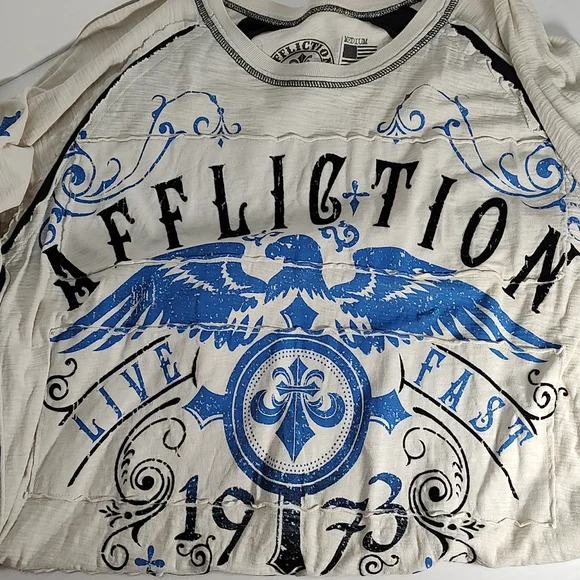 Men's M Affliction Long Sleeve T Shirt Cream Blue Ombre Eagle Fluer De Lis - Picture 5 of 5